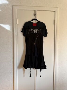 Dilara Findikoglu Bullet For My Valentine Graphic Short Sleeve T-Shirt Dress